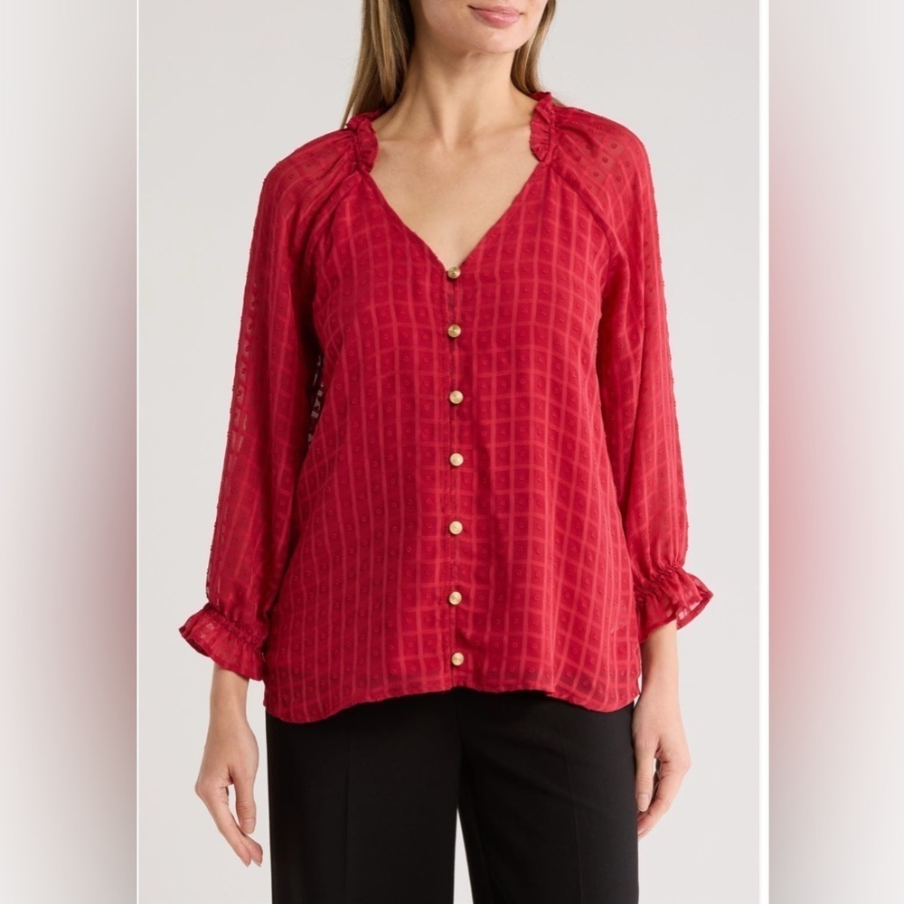 Bobeau Red Blouse with Gold Buttons Smocked sleeves Women’s Size Large